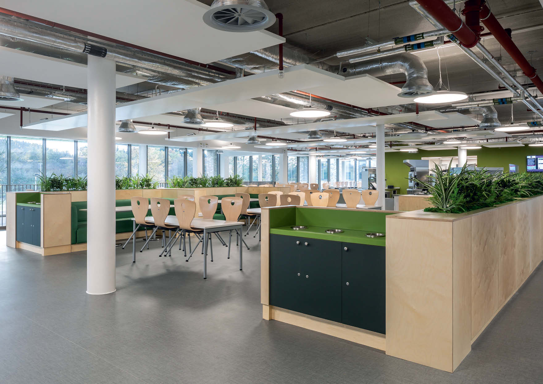 Flexible dining and social furniture at Barony Campus